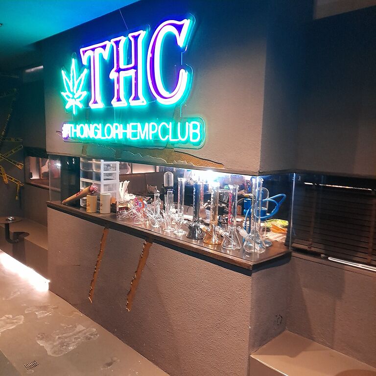 THC Thonglor Hemp Club-2
