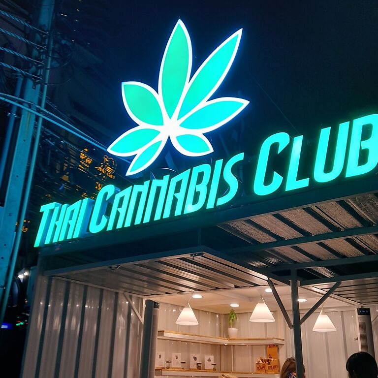 Thai Cannabis Club-1